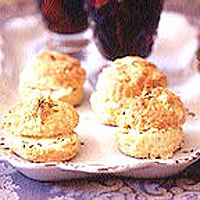 Spicy cheese scones
