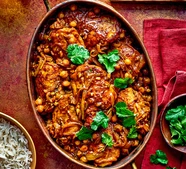 Spicy chicken & chickpea curry
