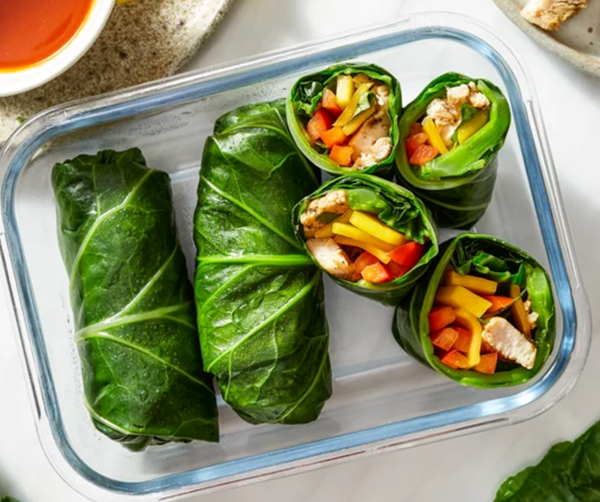 Spicy chicken & mango collard green wraps
