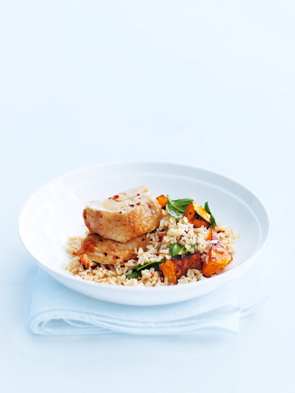 Spicy chicken, pumpkin and roasted garlic rice