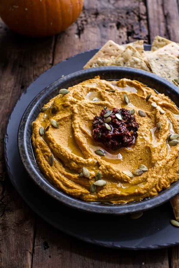 Spicy chipotle pumpkin hummus