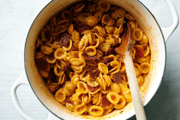 Spicy chorizo pasta