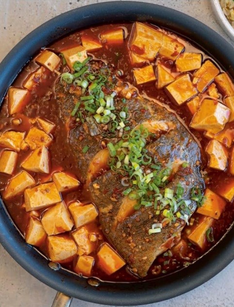Spicy douban fish with tofu (Mala douban yu)