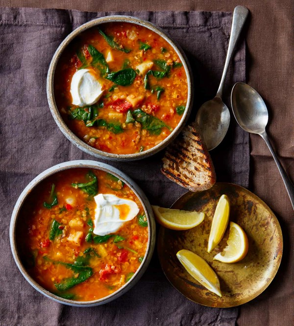 Spicy Ethiopian lentil and spinach soup