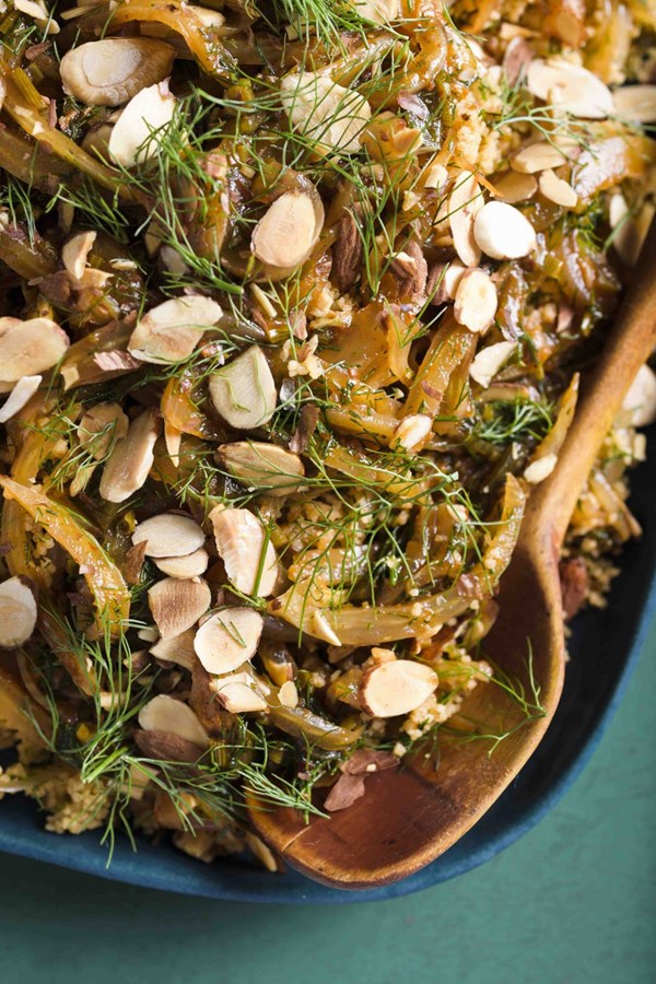 Spicy fennel-tomato couscous