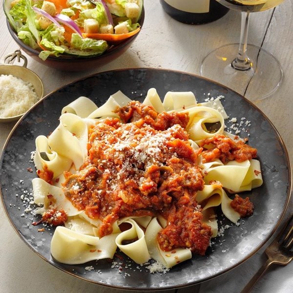 Spicy fresh tomato & eggplant sauce