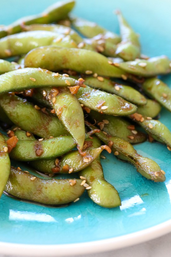 Spicy garlic edamame