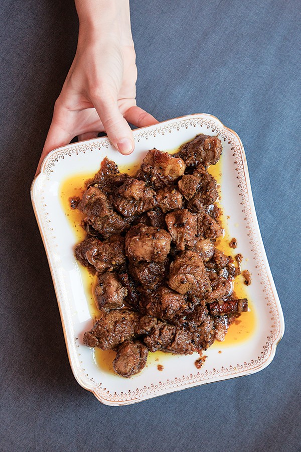Spicy Goanese pork stew (Pork vindaloo)