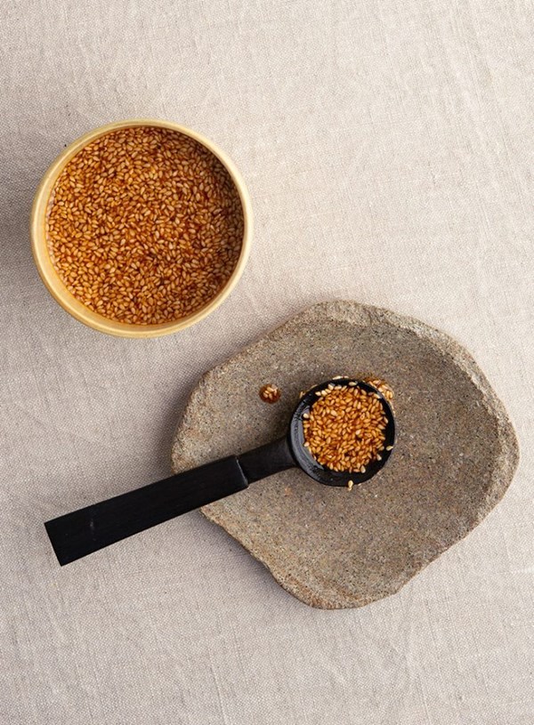 Spicy gochujang and sesame dressing