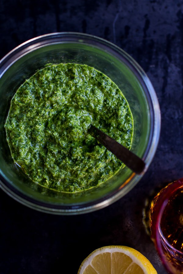 Spicy green harissa