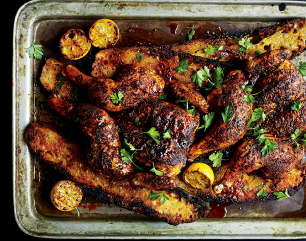 Spicy grilled chicken with lemon and parsley