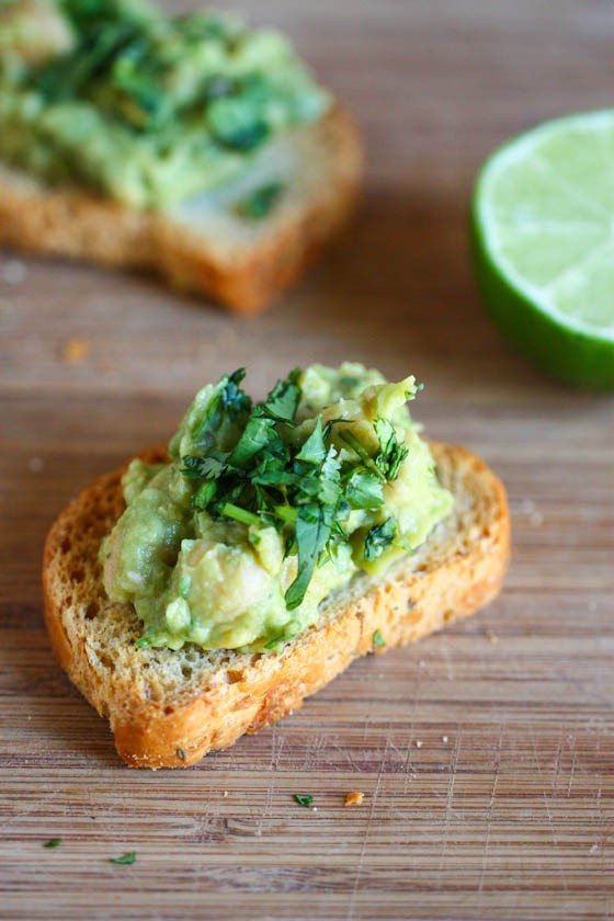 Spicy guacamole hummus party toasts