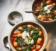 Spicy harissa bean stew