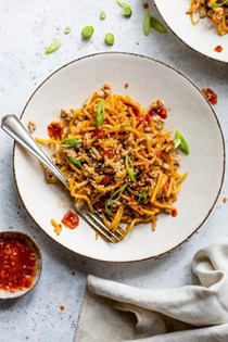 Spicy hearts of palm noodle stir-fry with ground chicken 
