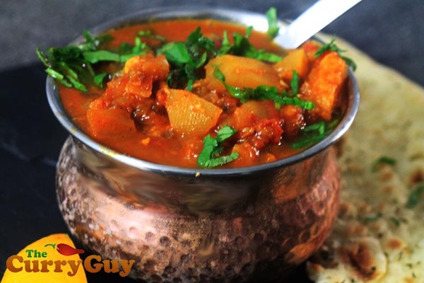 Spicy Indian squash curry (Tinda masala)
