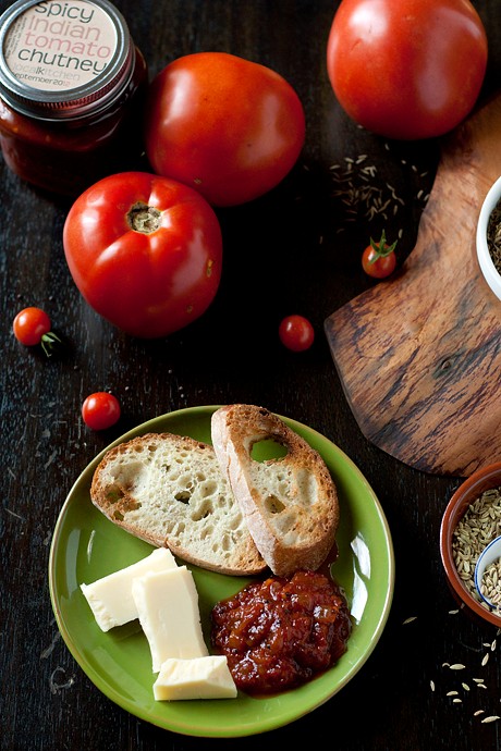 Spicy Indian tomato chutney
