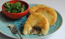 Spicy keema-filled potato kebabs