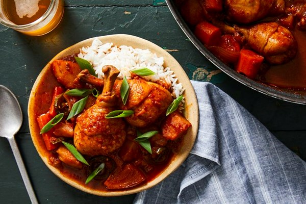 Spicy Korean chicken & potato stew (Dakdoritang)