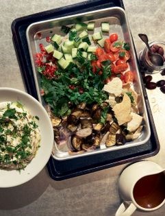 Spicy labneh