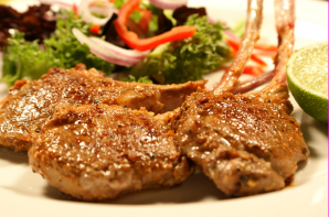 Spicy lamb cutlets