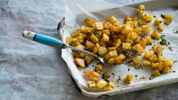 Spicy Lebanese potatoes (Bharra)