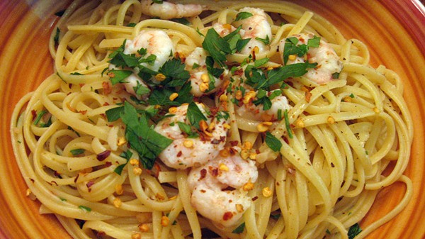 Spicy Maine shrimp scampi
