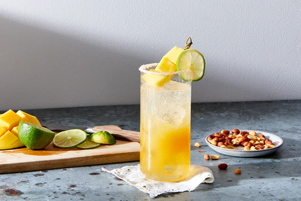 Spicy mango limeade