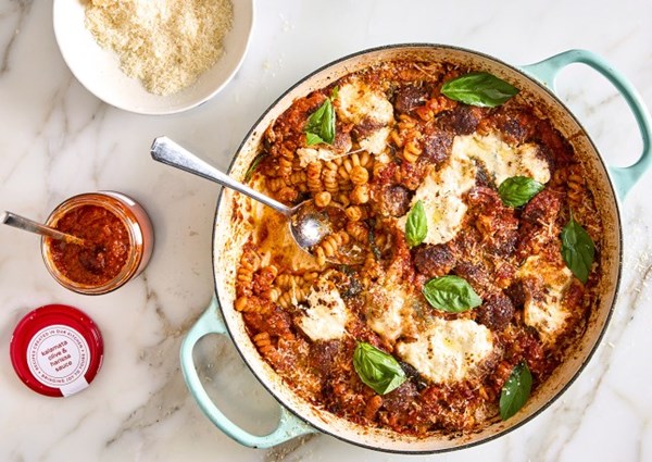 Spicy meatball and bucatini pasta bake
