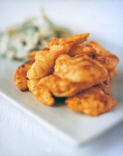 Spicy monkfish bites with a cucumber and mint raita