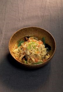 Spicy noodle broth