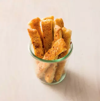 Spicy Parmesan breadsticks