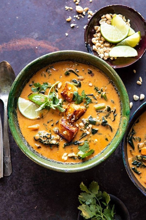Spicy peanut soup with sesame halloumi
