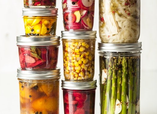 Spicy pickled vegetables