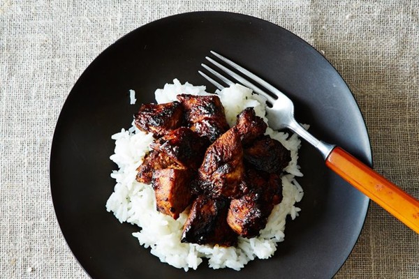 Spicy pineapple chicken stir fry