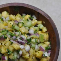 Spicy pineapple salsa