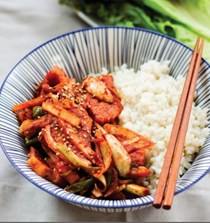 Spicy pork BBQ (Dweiji bulgogi)