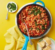 Spicy prawn & fennel chickpeas