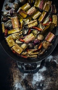 Spicy rhubarb confit