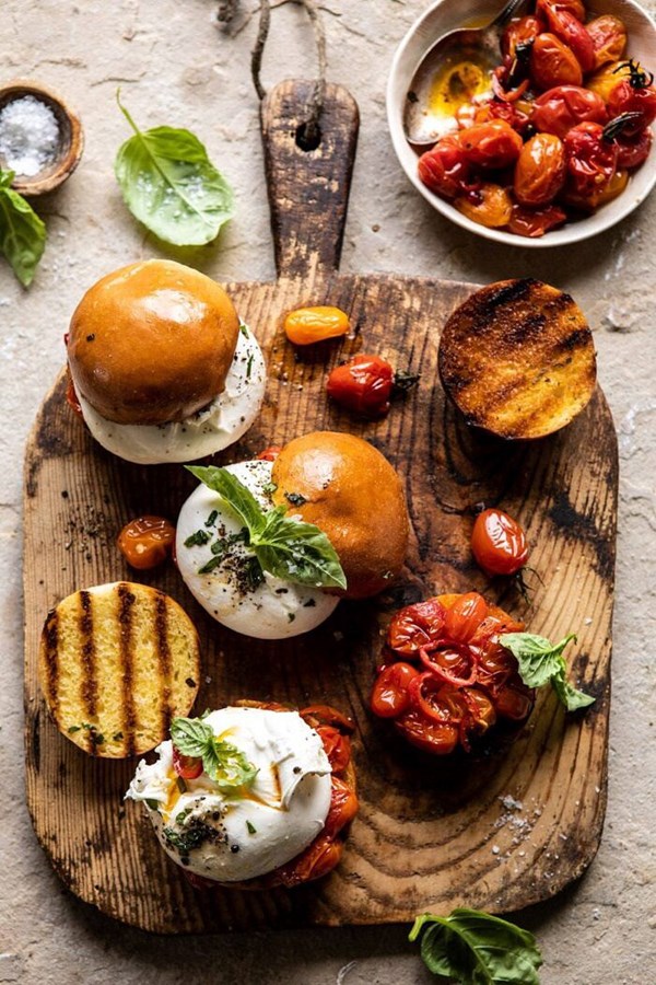 Spicy roasted Caprese burrata sliders