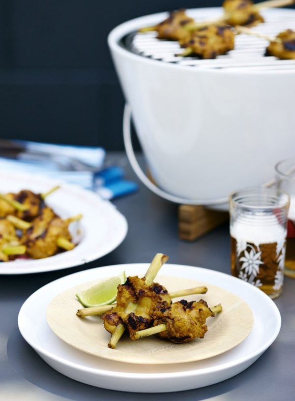 Spicy satay chicken bites spiked with lemongrass