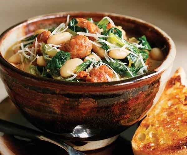 Spicy sausage, escarole & white bean stew