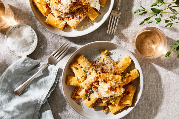 Spicy scallion pasta with ricotta