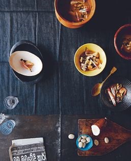 Spicy seafood soup (Odiyal kool)