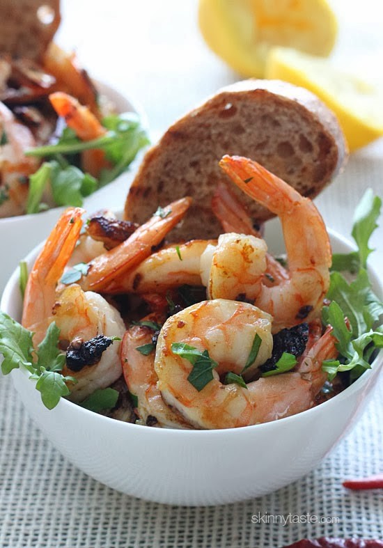 Spicy shrimp with chilies and garlic