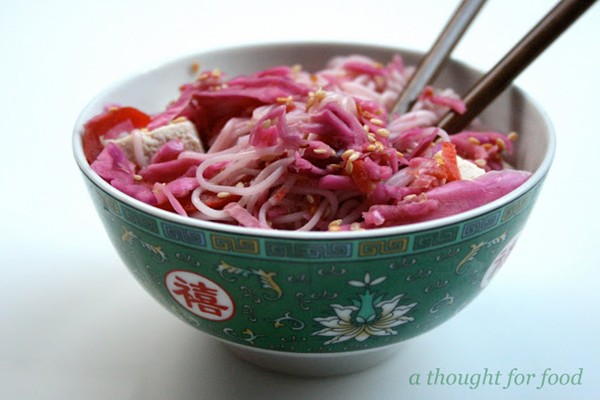 Spicy soba noodle salad