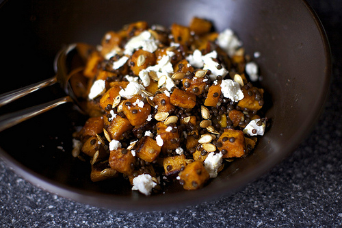 Spicy squash salad with lentils and goat cheese