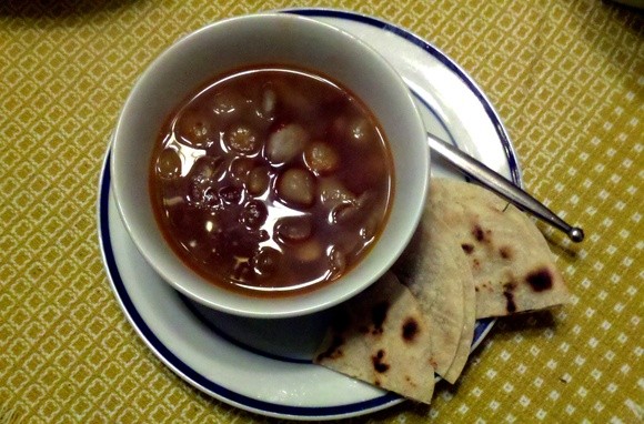 Spicy stewed black eyed peas and baby limas with corn quesadillas  
