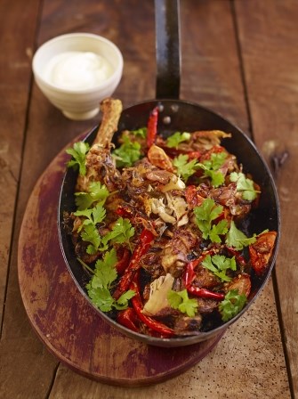 Spicy sticky chicken