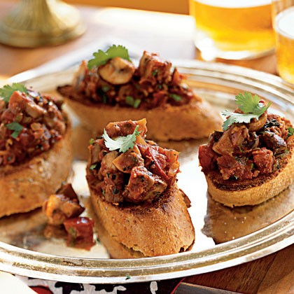 Spicy stir-fried mushroom bruschetta