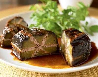 Spicy stuffed eggplant (Kaji chim)